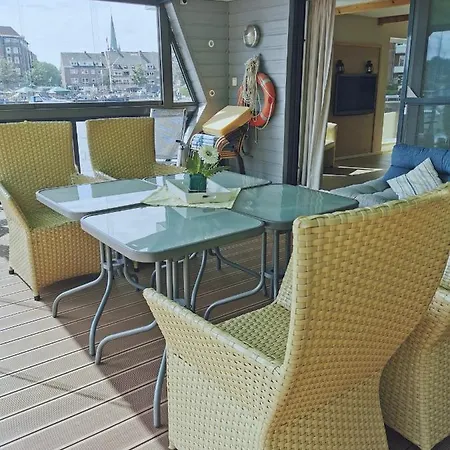 Hausboot Leseinsel *